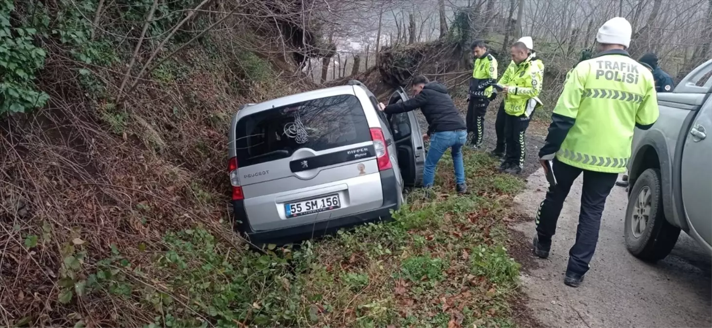 Samsun\'da trafik kazası: 3 kişi yaralandı