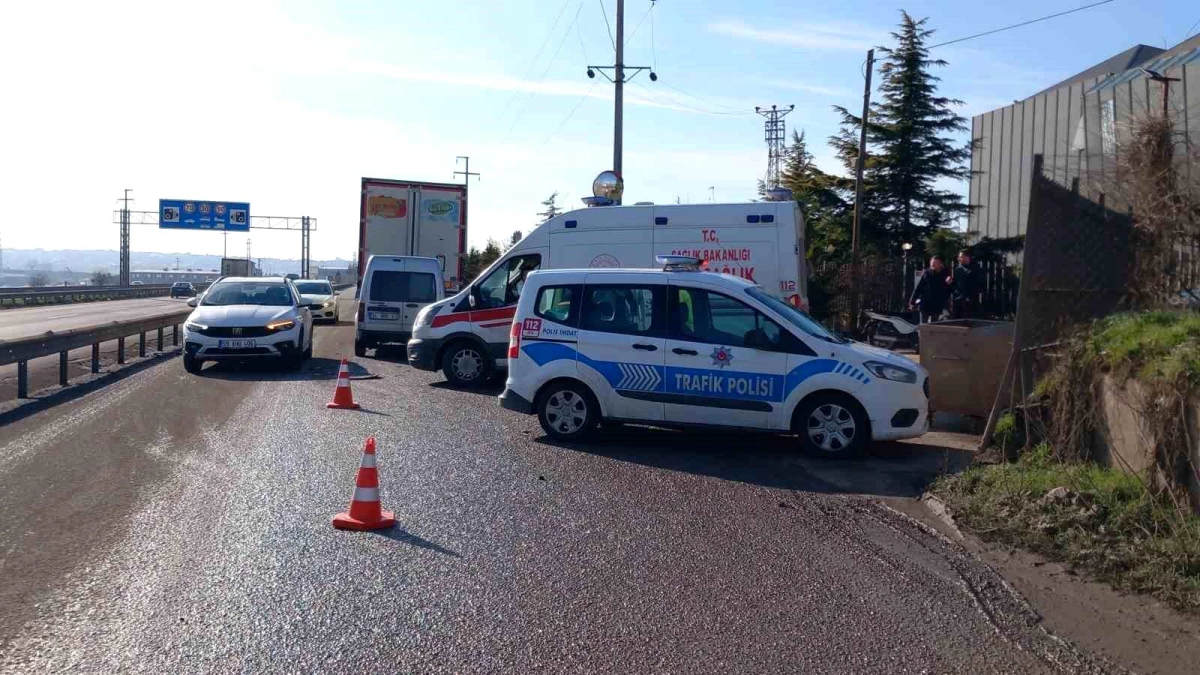 Çorlu\'da kaza: 2 kişi yaralandı