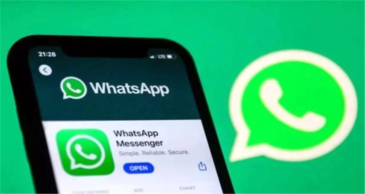 WhatsApp, iOS kullanıcıları için özel çıkartma oluşturucusunu kullanıma sunuyor