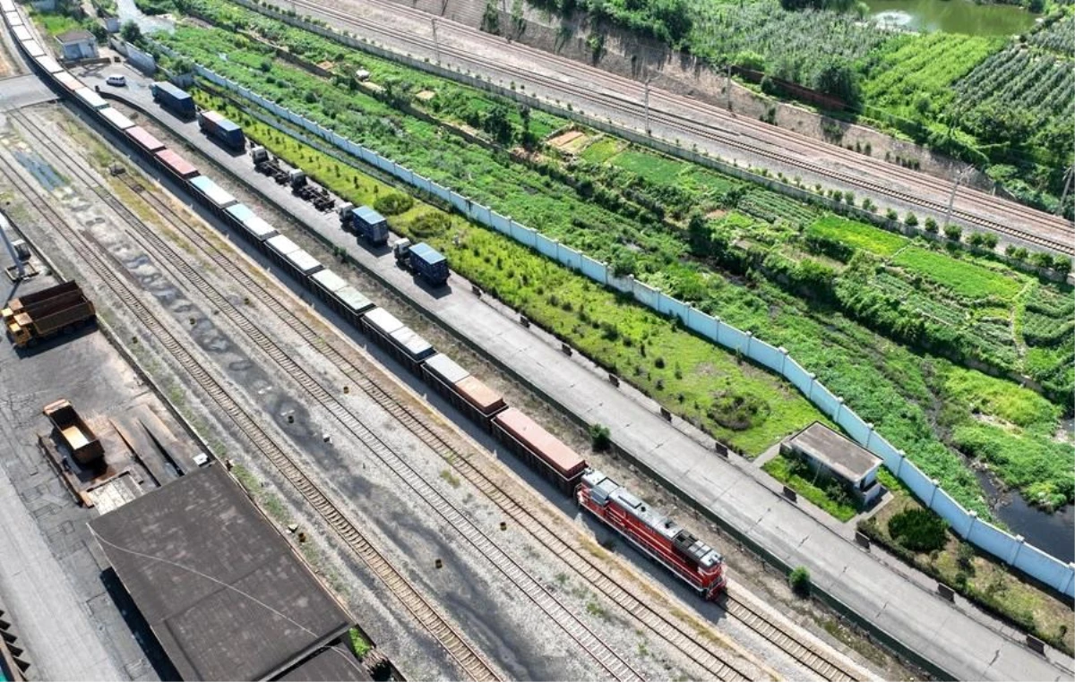 Çin-Avrupa Yük Treni Hizmetiyle Taşınan Navlun Değeri Geçen Yıl 30,32 Milyar Yuana Ulaştı