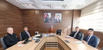 Afyonkarahisar'da Vali Kübra Güran Yiğitbaşı Başkanlığında Asayiş Toplantısı Gerçekleştirildi