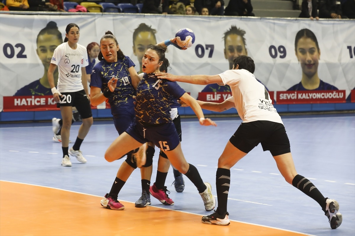 Armada Praxis Yalıkavak, Yenimahalle Belediyespor\'u mağlup etti