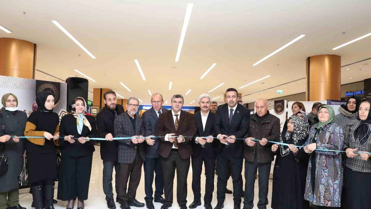 Kayseri Büyükşehir Belediyesi Üç Aylar\'ın başlangıcına özel Hüsn-i Hat Sergisi açtı