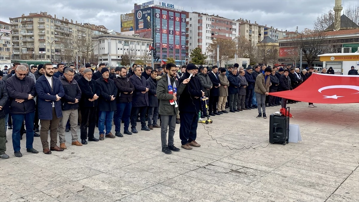 Kayseri, Kırşehir, Kırıkkale, Sivas\'ta terör örgütü PKK ile İsrail protesto edildi