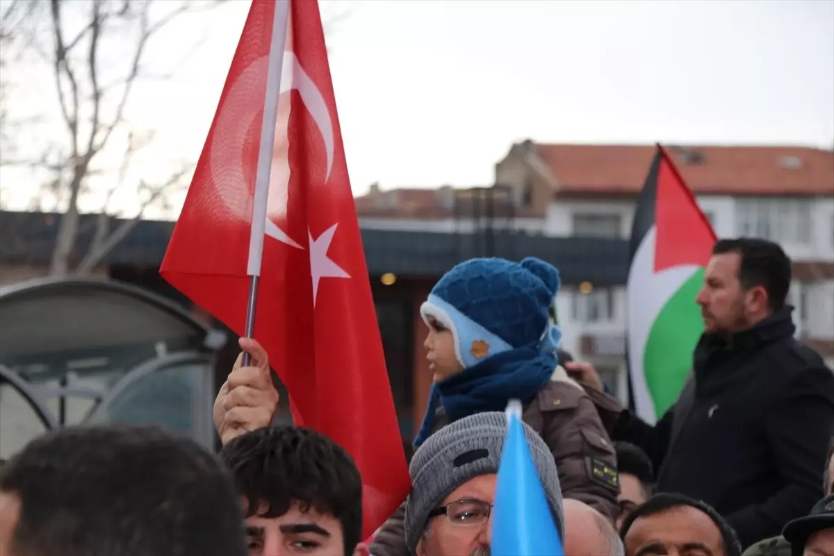 Niğde\'de terör örgütü PKK ile İsrail protesto edildi