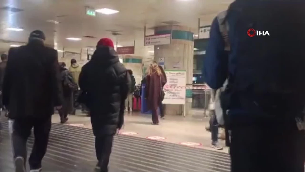 Yenikapı Metro\'da raylara atlayan şahıs hayatını kaybetti