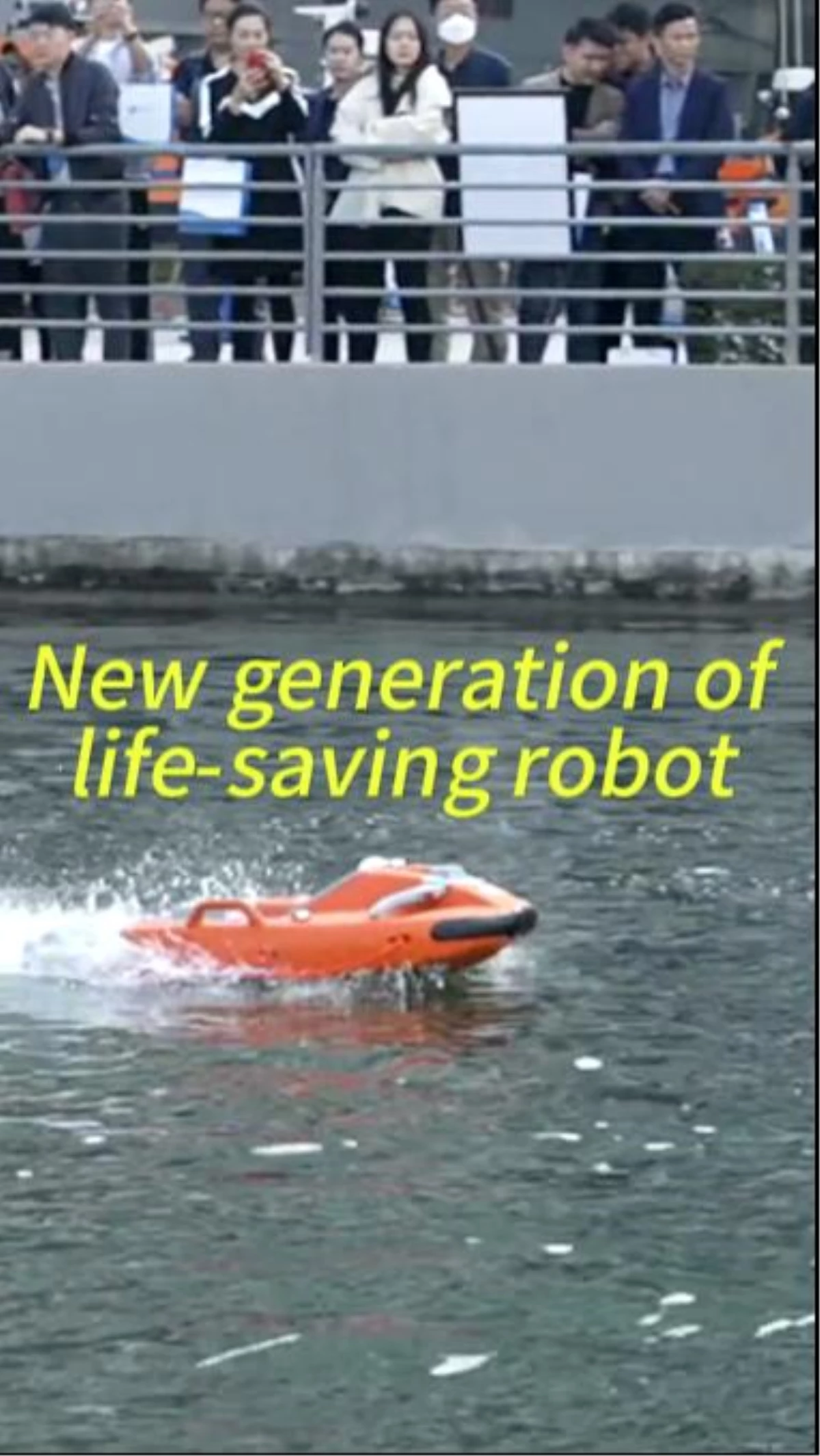 Çin\'de Tanıtılan Yunus 3 Can Kurtaran Robotu