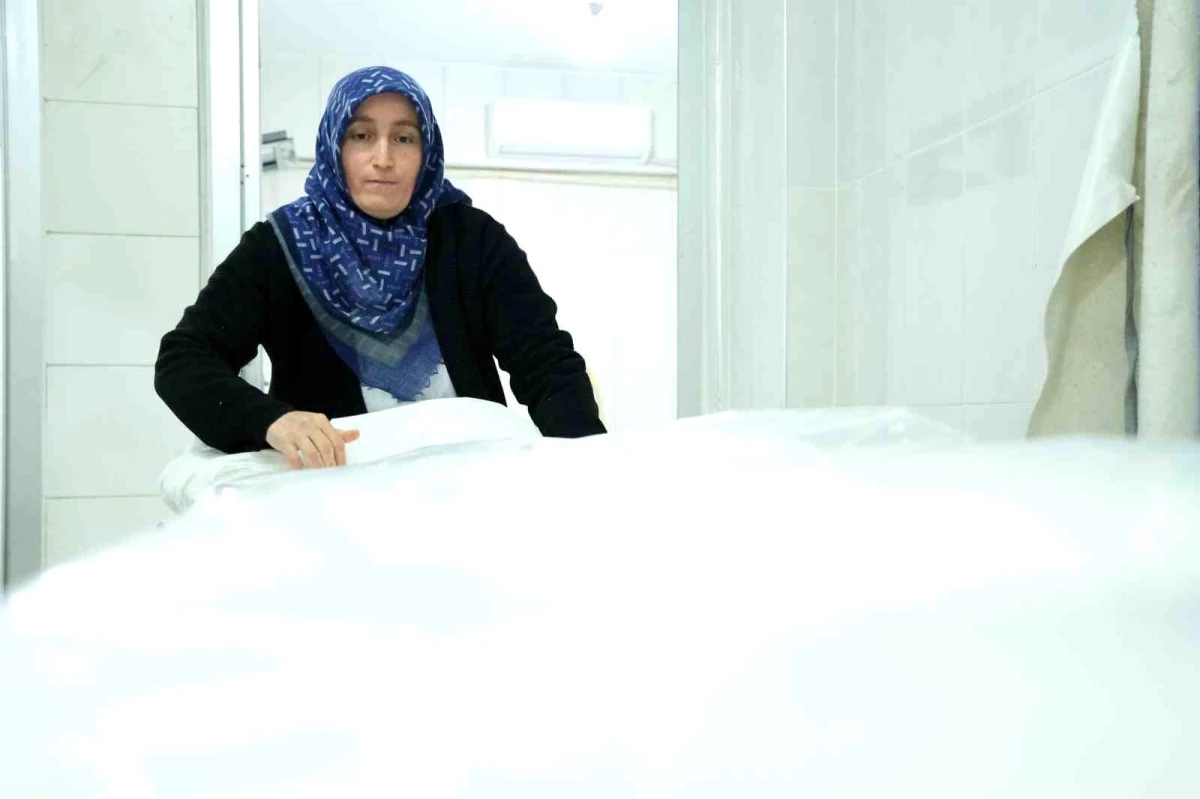 Diyarbakır\'da çalışan kadın gassal: \'Depremde bütün bir aileyi almak gerçekten bizi çok etkiliyordu\'