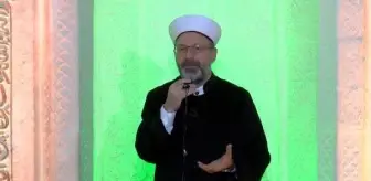 Diyanet İşleri Başkanı Ali Erbaş, şehitler için dua etti