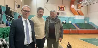 Hentbol Federasyonu Başkanı Uğur Kılıç, Rize Valisi İhsan Selim Baydaş'ı ziyaret etti