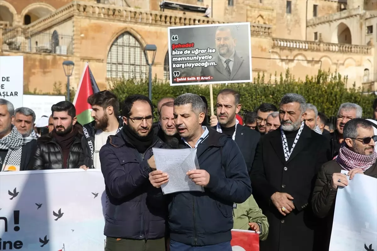 Mardin\'de Teröre Tepki ve Gazze\'ye Destek Yürüyüşü Düzenlendi