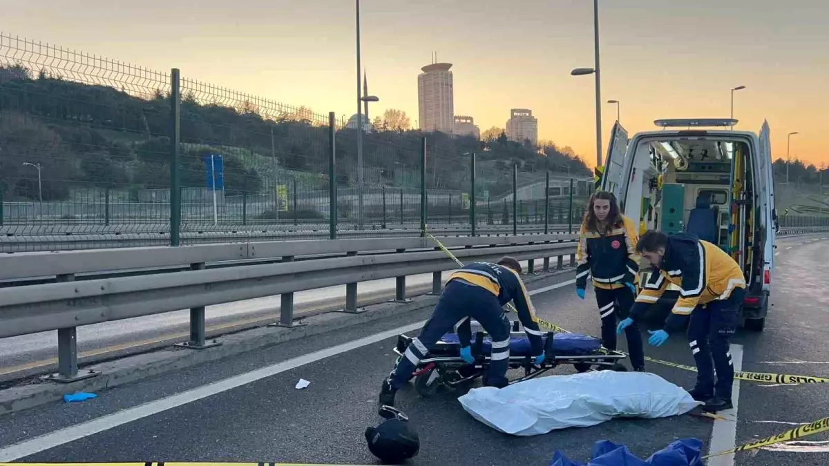 Üsküdar\'da Alkollü Cip Sürücüsü Motosiklet Sürücüsünü Çarptı, Hayatını Kaybetti