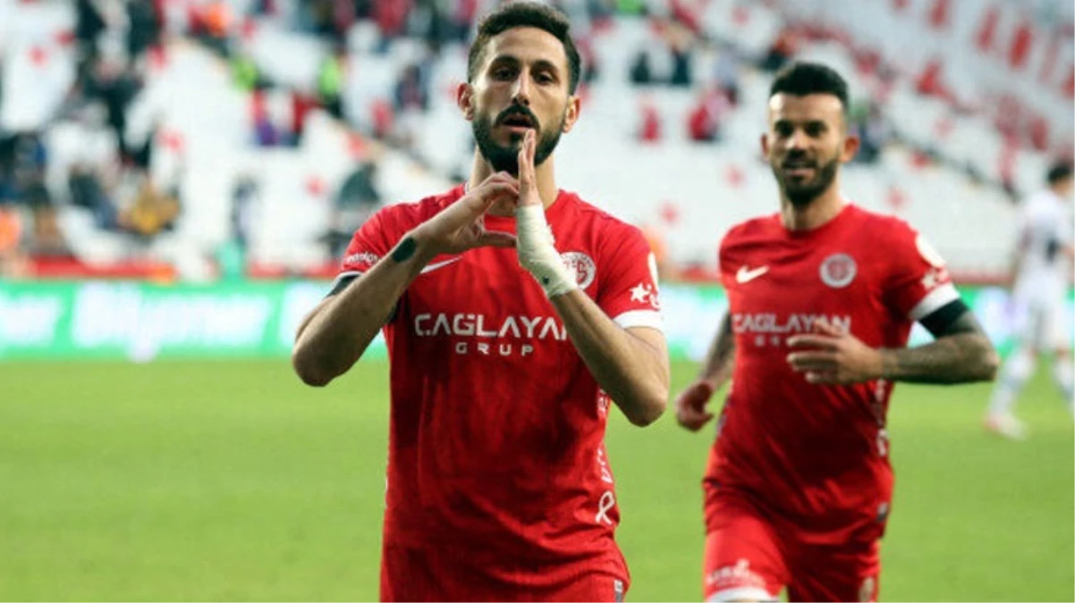 Gol sevinci bardağı taşırdı! Antalyaspor, İsrailli futbolcusunun biletini kesti