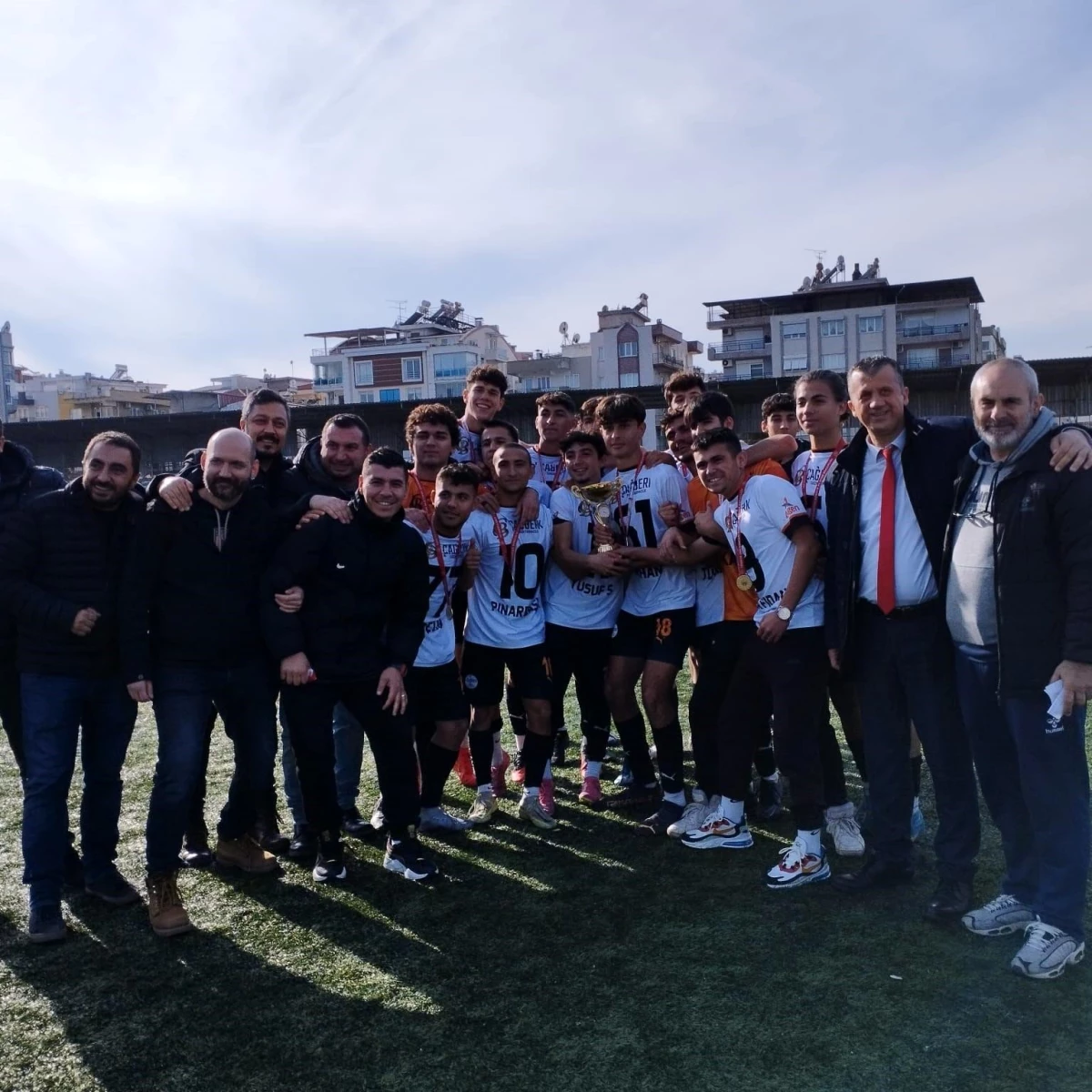 Aydın\'da Okullar Arası Genç Erkekler Futbol İl Birinciliği Müsabakaları Tamamlandı