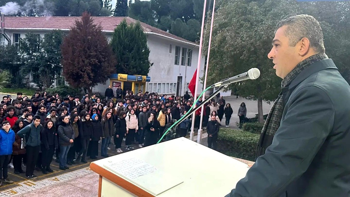 Pençe-Kilit Harekatı Şehitleri İçin Aydın\'da Anma Töreni Düzenlendi