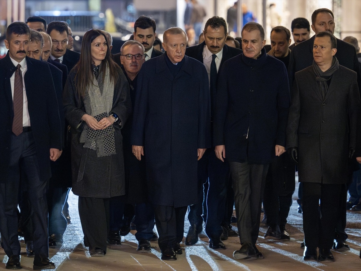 Cumhurbaşkanı Erdoğan, Yeni AK Parti Konferans Salonu\'nu İnceledi