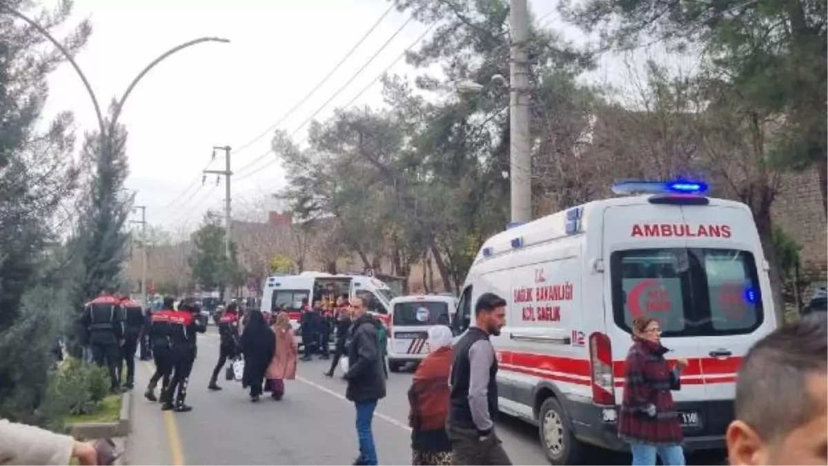 Diyarbakır'da Husumetli Aileler Arasında Silahlı Kavga: 1 Ölü, 2 Yaralı