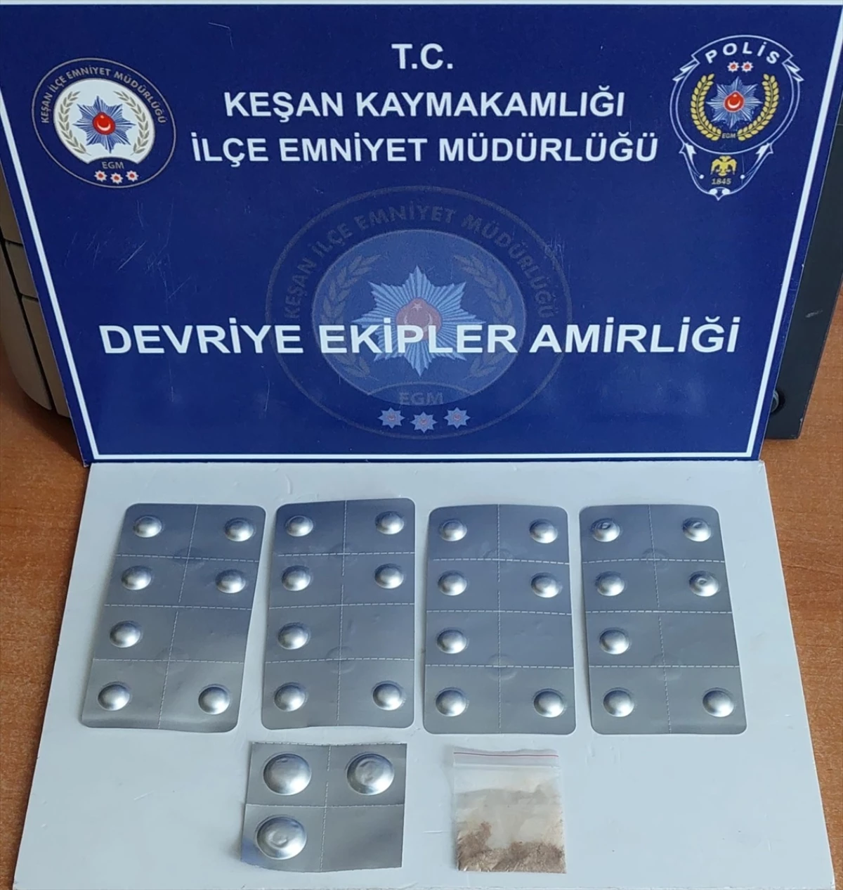 Edirne\'de uyuşturucu operasyonlarında 20 şüpheli gözaltına alındı