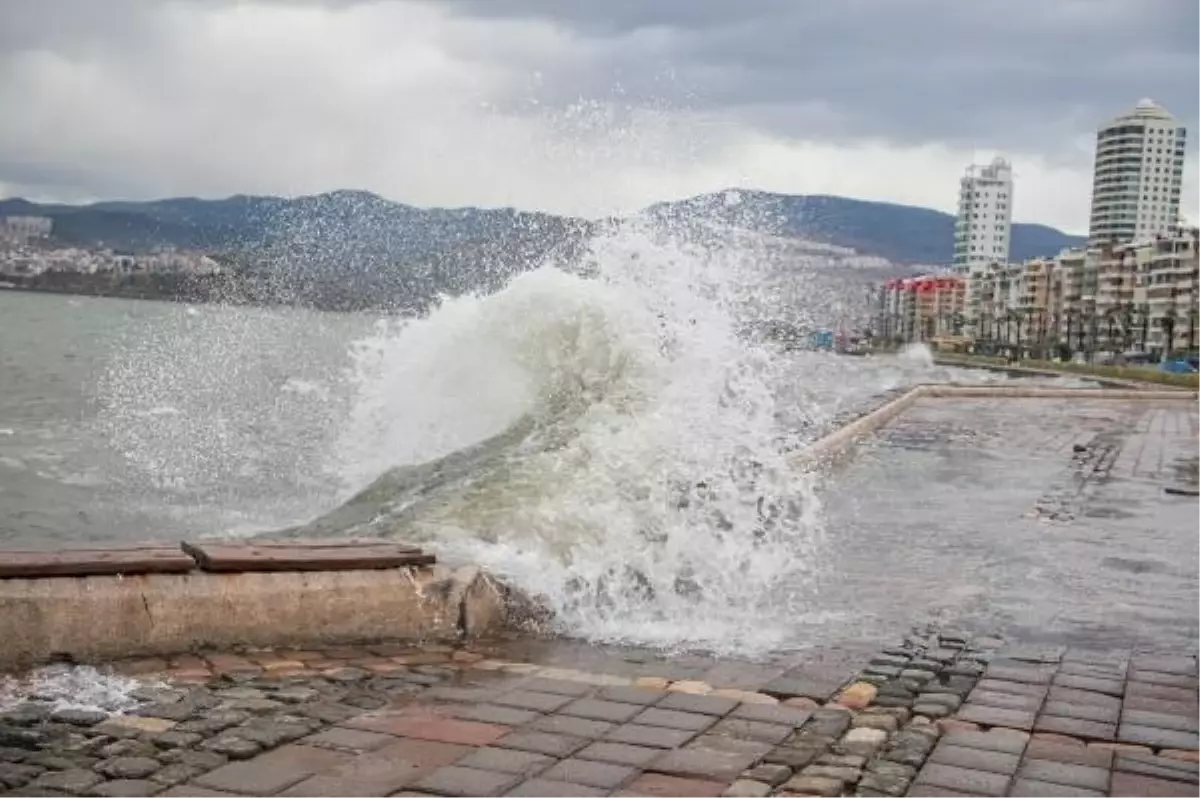 Orta ve Güney Ege Denizi\'nde Fırtına Bekleniyor