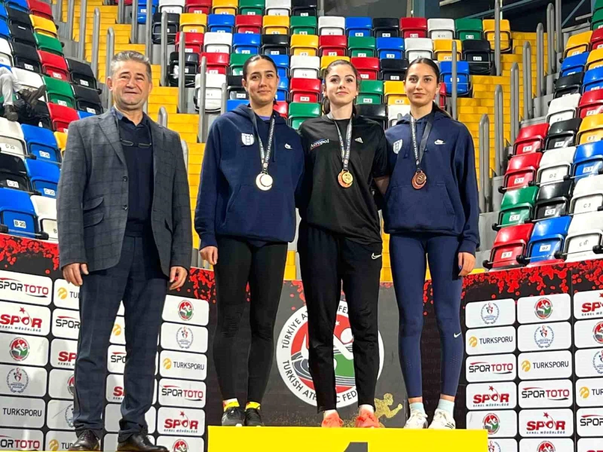 Eskişehirli Sporcular Balkan Gençler Şampiyonası\'na Katılma Hakkı Kazandı