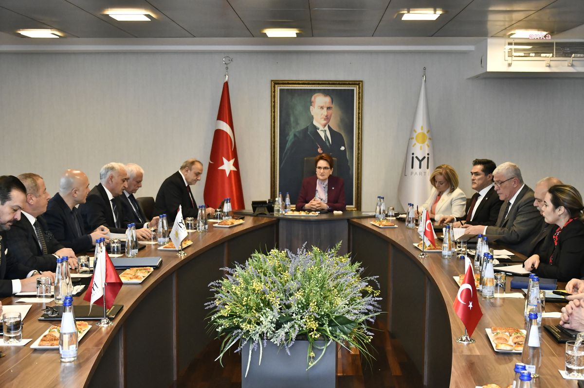 İYİ Parti Başkanlık Divanı, Genel Başkanı Meral Akşener başkanlığında toplandı