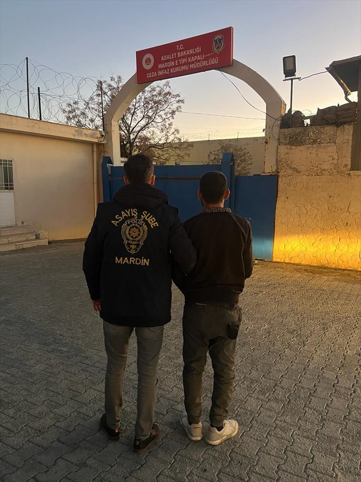 Mardin\'de aranan 51 şüpheliden 14\'ü tutuklandı