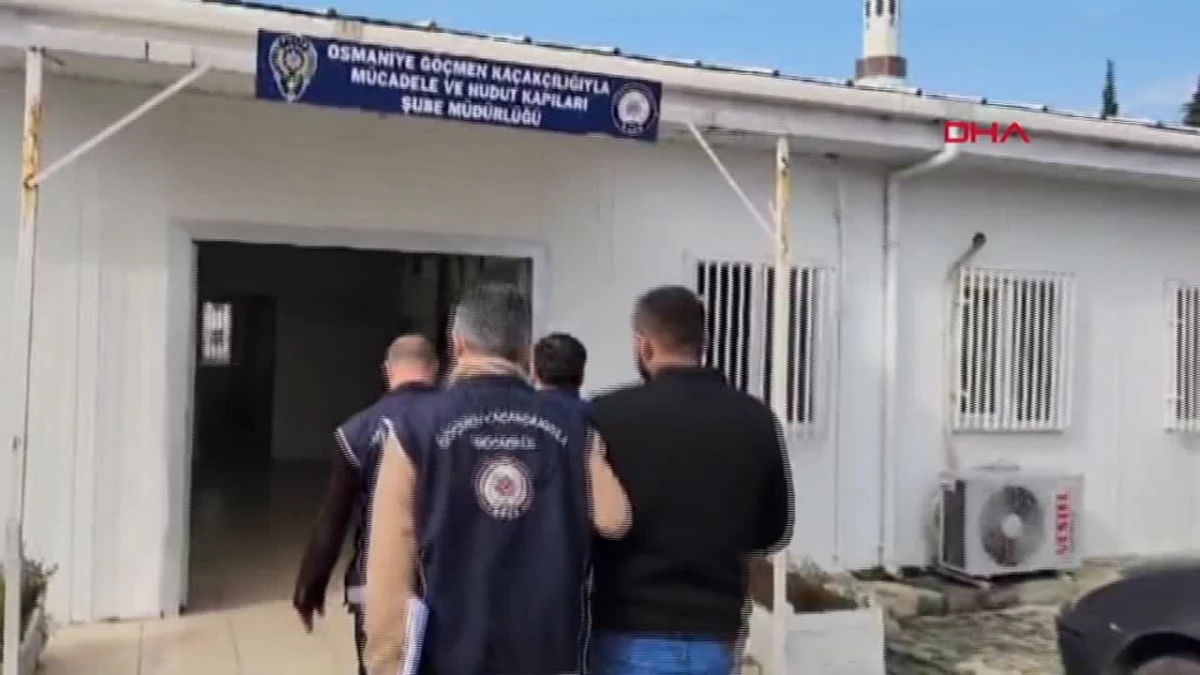 Osmaniye\'de Kaçak Göçmen Operasyonu: 3 Göçmen Yakalandı