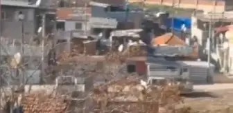 Karşıyaka'da sevdiği kızı isteyen genç, aileye pompalı tüfekle ateş açtı