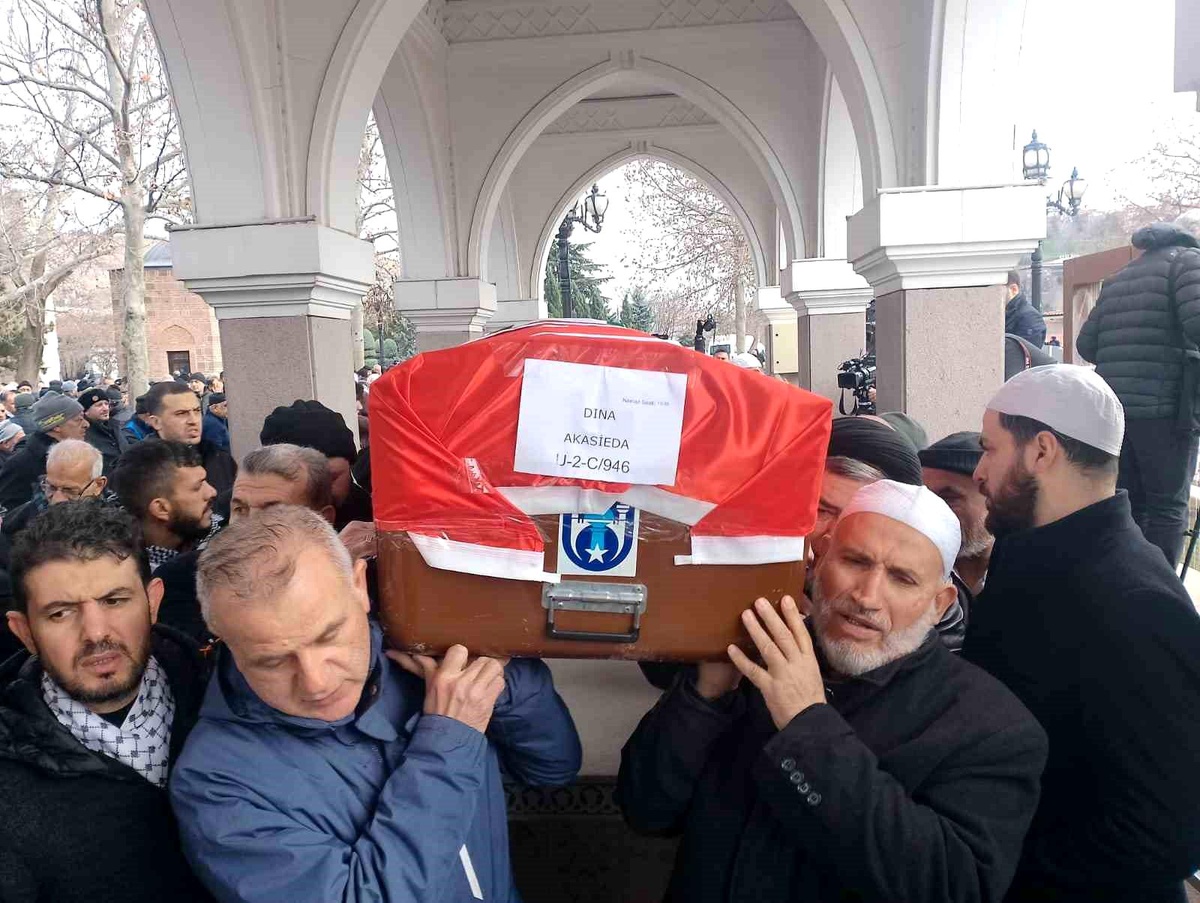 İsrail saldırılarında hayatını kaybeden 2 Filistinli Türkiye\'de defnedildi