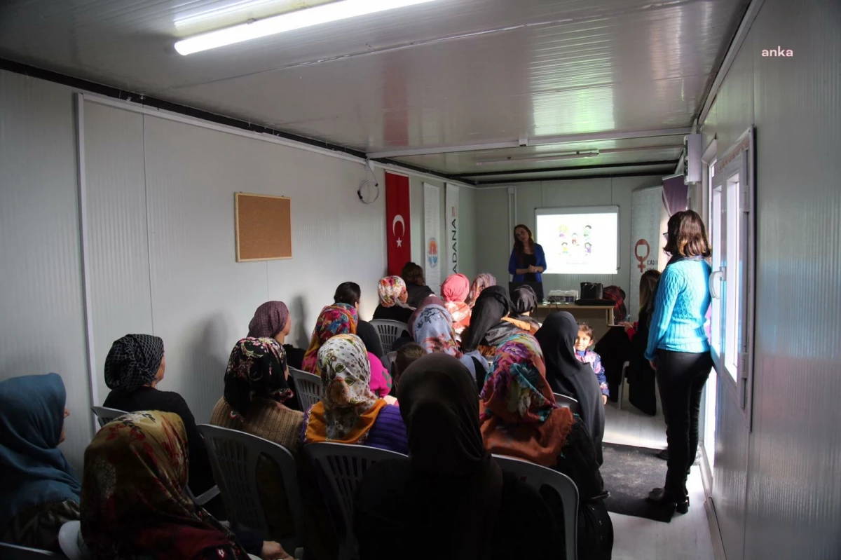 Adana\'da Çocuk Yaşta Zorla Evliliklere Karşı Bilgilendirme Eğitimi Düzenlendi