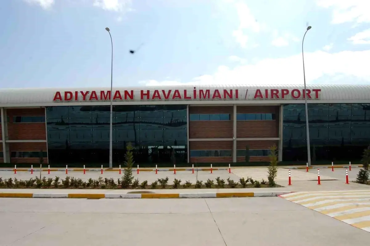 Adıyaman Havalimanı\'nda 2023 yılında 337 bin 563 yolcu taşındı