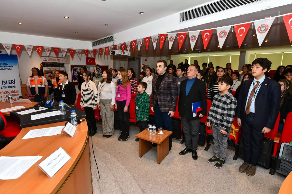 Ankara Büyükşehir Belediyesi ve ANKA Arama Kurtarma Derneği, Çocuk Meclisi\'nde Afet Farkındalık ve Temel İlk Yardım Eğitim Semineri düzenledi