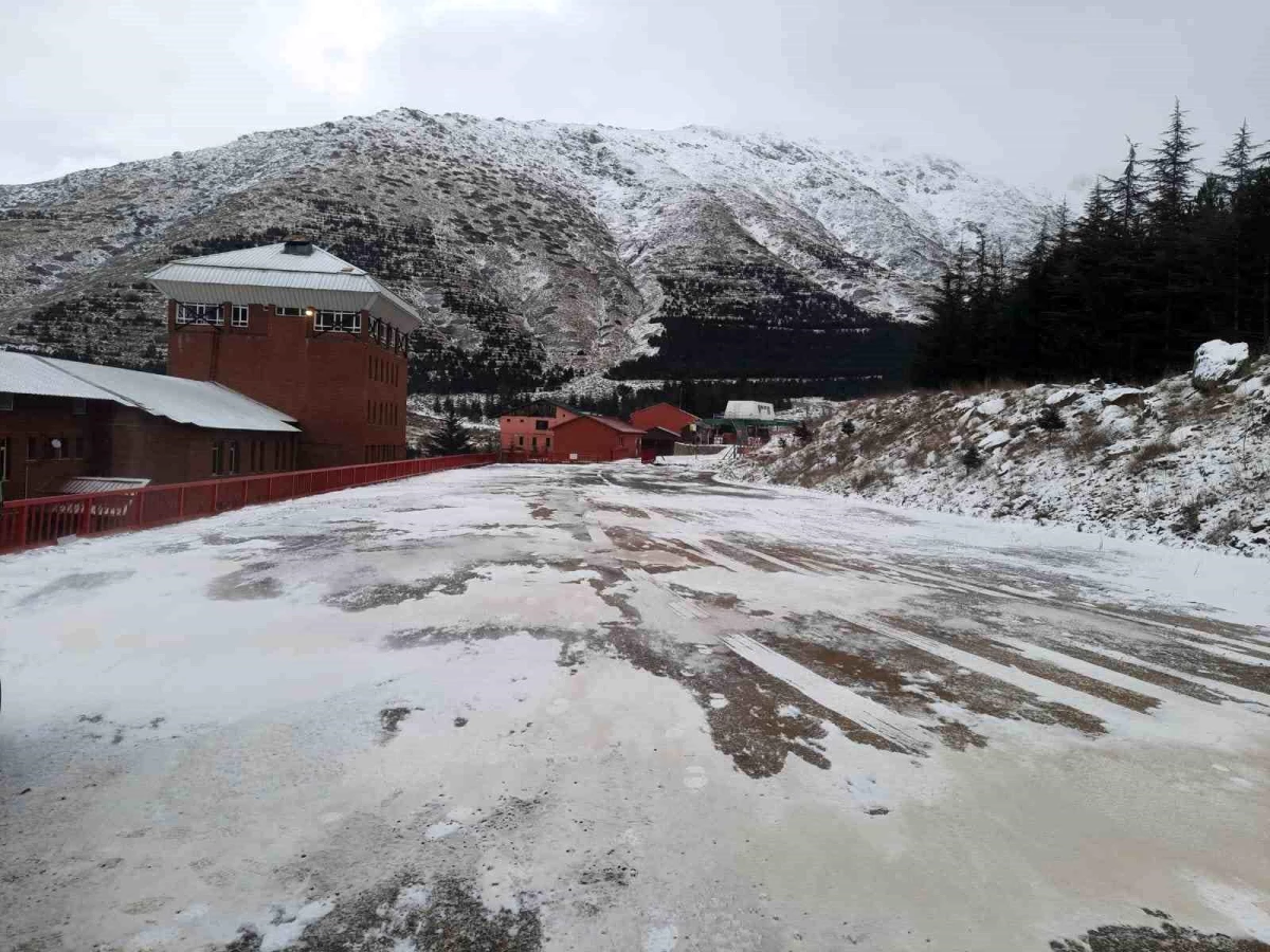 İzmir Bozdağ Kayak Merkezi, kar yağışı bekliyor
