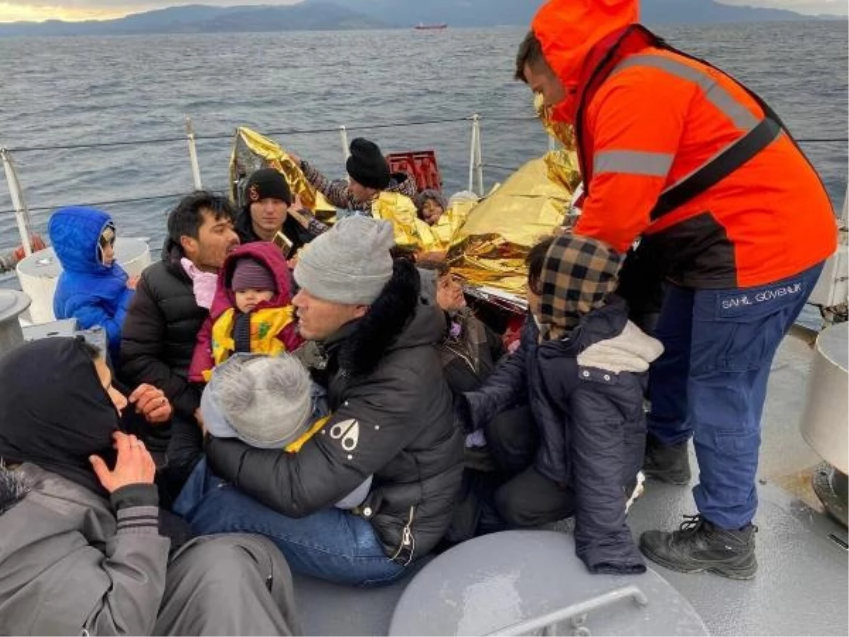 Yunan unsurları tarafından geri itilen 56 kaçak göçmen kurtarıldı