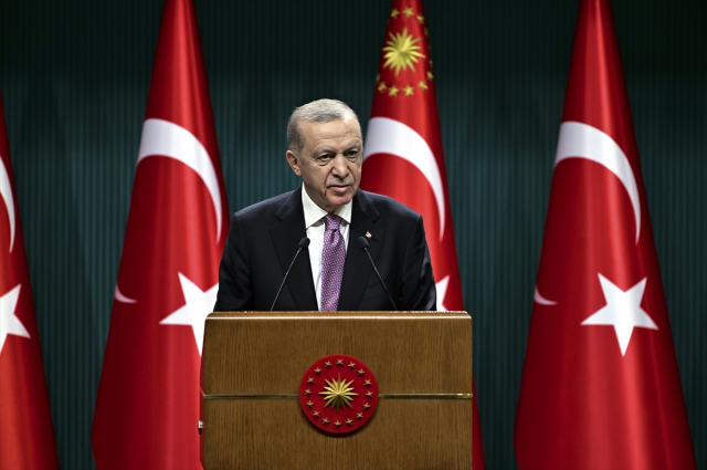 Cumhurbaşkanı Erdoğan'dan terörle mücadele mesajı: Önümüzdeki aylarda kimin ne dediğine bakmadan yeni adımlar atacağız.