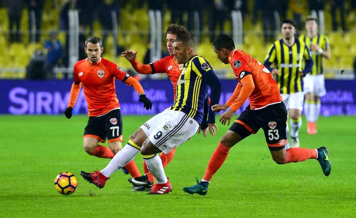 Fenerbahçe, Ziraat Türkiye Kupası\'nda Adanaspor ile karşılaşacak