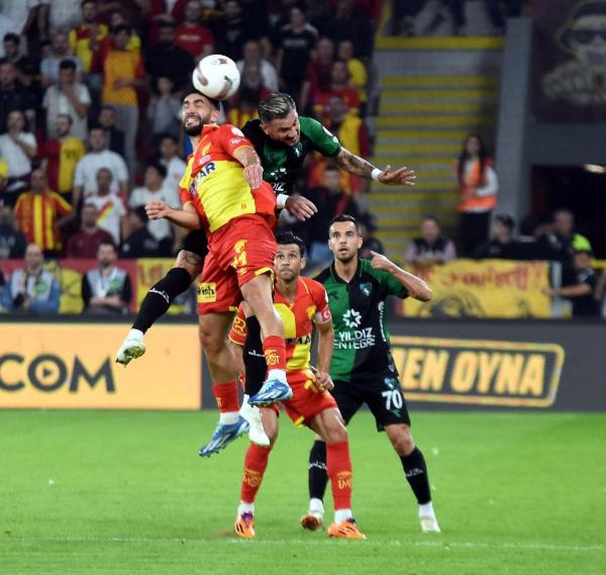 Göztepe'nin yıldızı Ahmed Ildız, Sakaryaspor maçında da gol attı