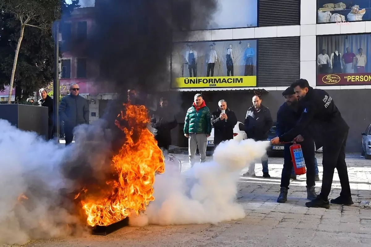 İzmir Büyükşehir Belediyesi, Kemeraltı Çarşısı\'nda Yangın Önlemleri Aldı