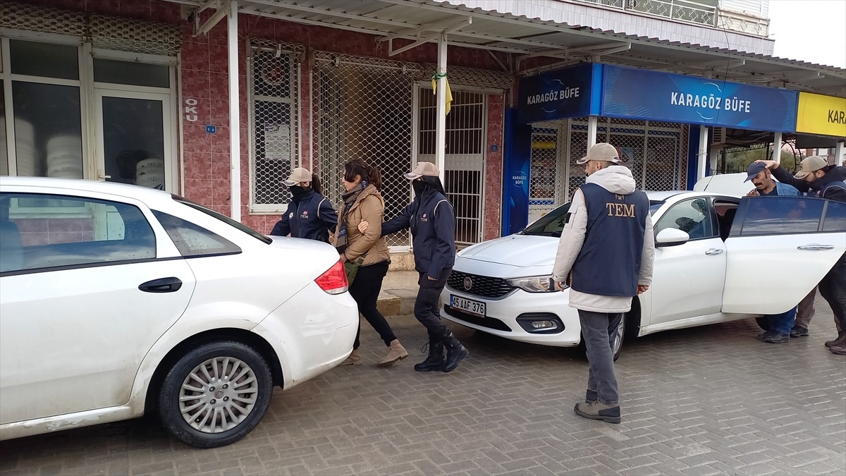 Manisa\'da PKK/KCK operasyonunda 7 şüpheli gözaltına alındı