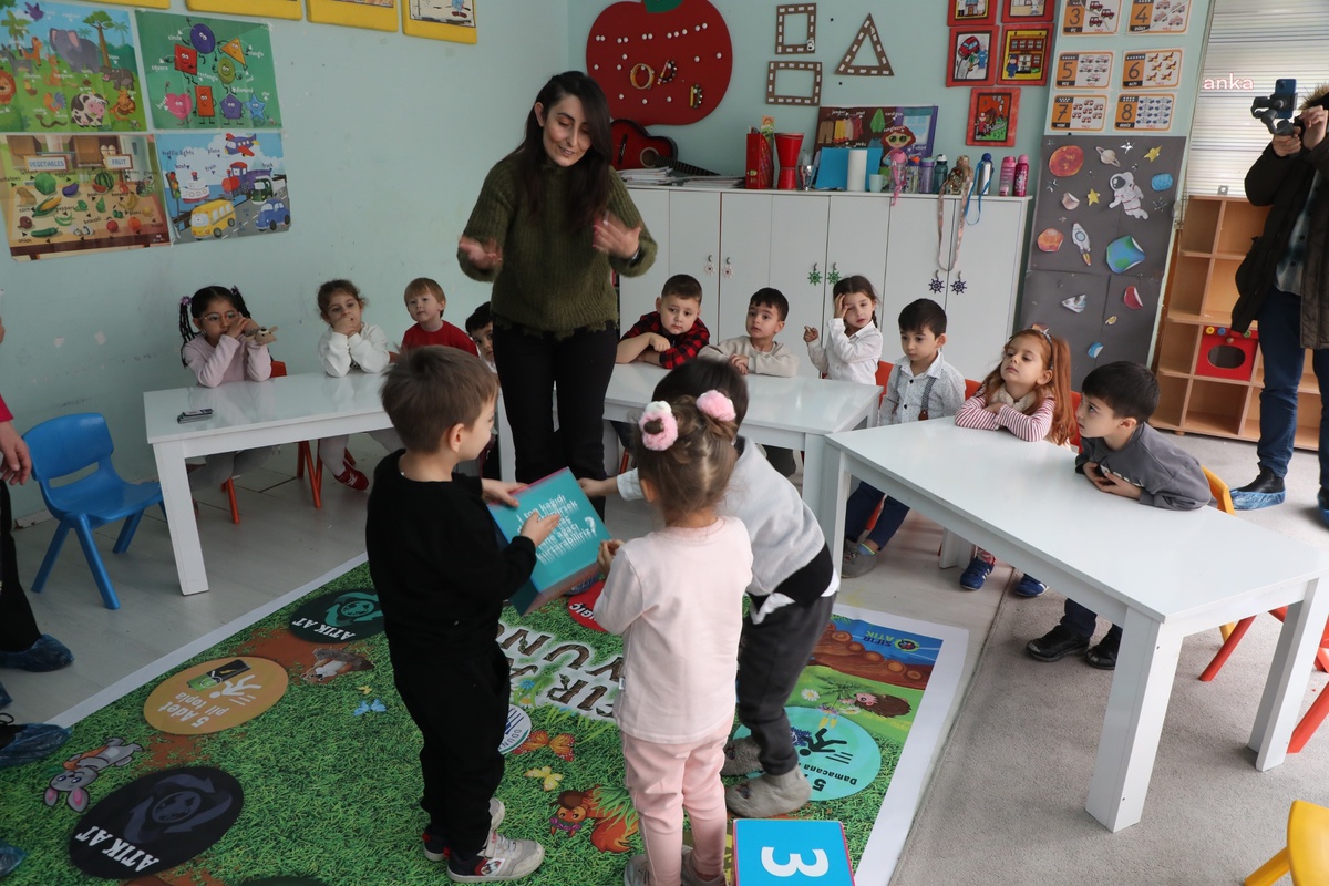 Odunpazarı Belediyesi Kreşleri Ziyaret Ederek Enerji Tasarrufu ve Sıfır Atık Bilinci Oluşturuyor