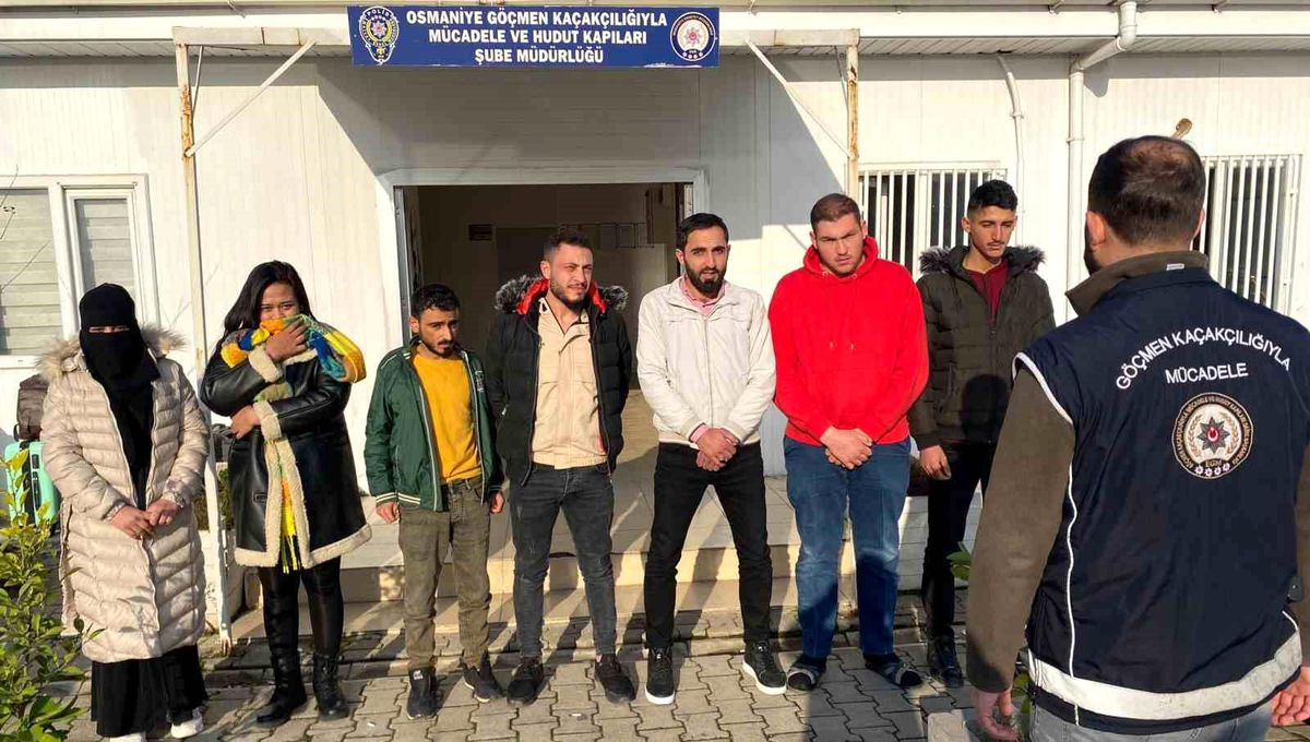 Osmaniye\'de yapılan denetimlerde 7 kaçak göçmen yakalandı