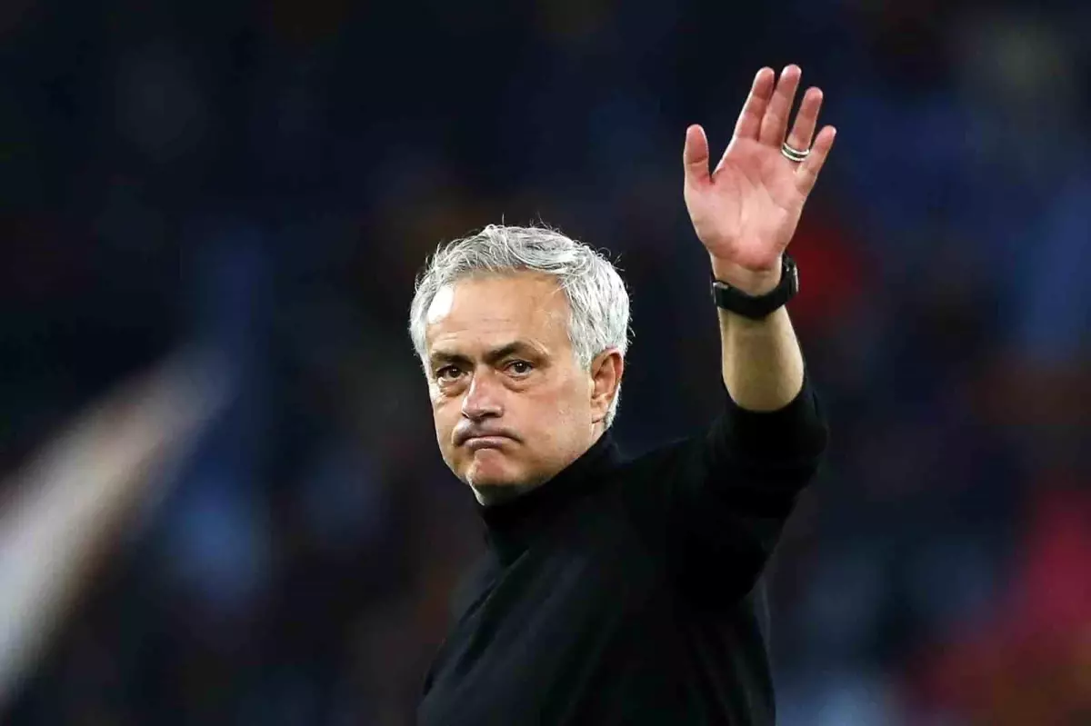 Roma, Mourinho ile Yollarını Ayırdı