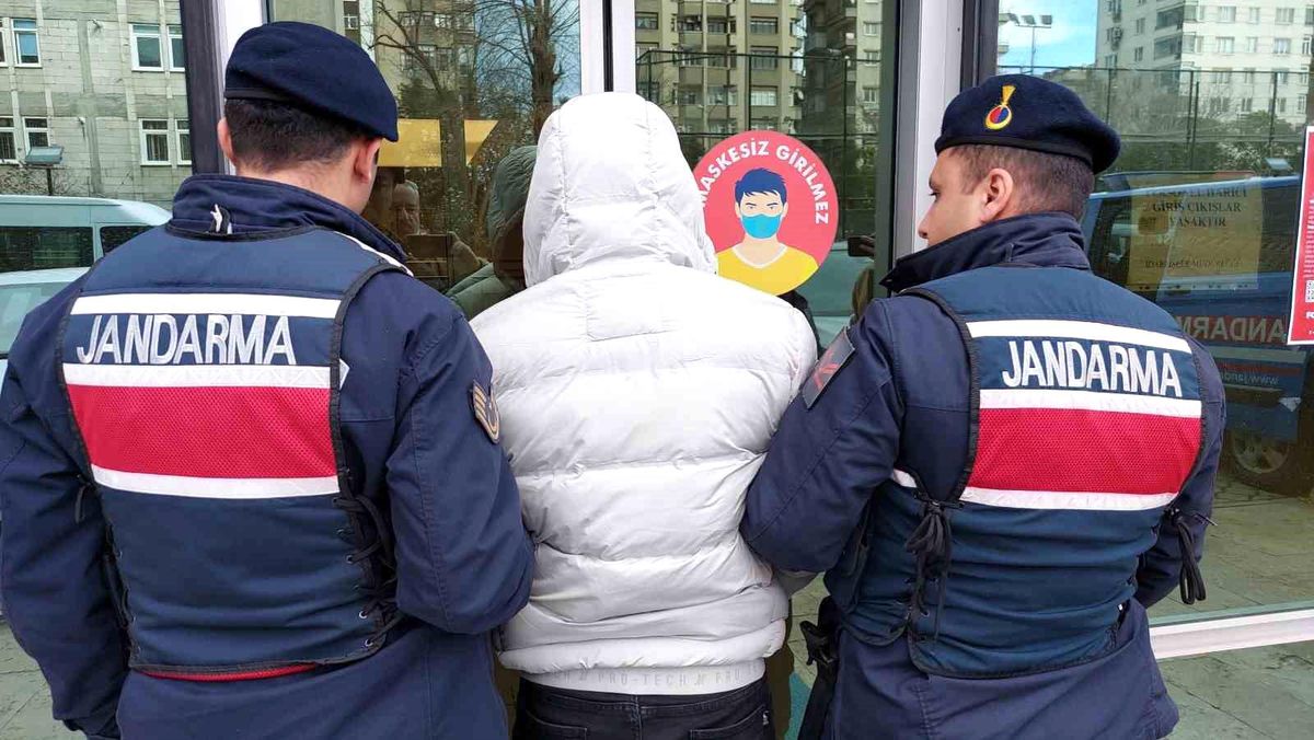 Samsun\'da Sentetik Ecza Operasyonu: Tutuklandı