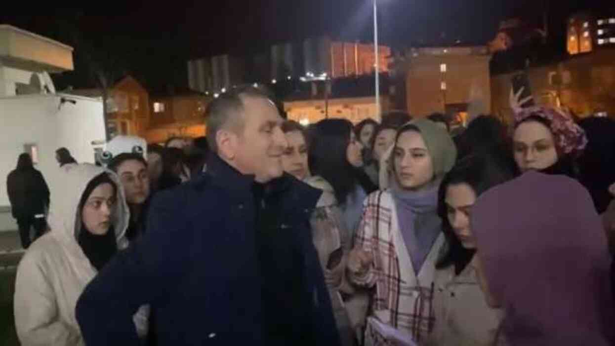 Yine KYK, yine kaza! Giresun'daki yurtta asansör arıza nedeniyle zemine çakıldı Yine KYK, yine kaza! Giresun'daki yurtta asansör arıza nedeniyle zemine çakıldı