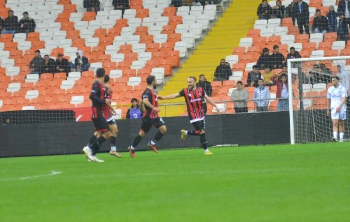 Adana Demirspor Türkiye Kupası\'nda 24Erzincanspor\'a Penaltılarla Elendi