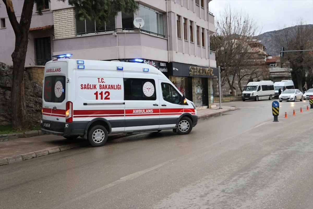Amasya\'da 70 yaşındaki zihinsel engelli kadın evinde ölü bulundu