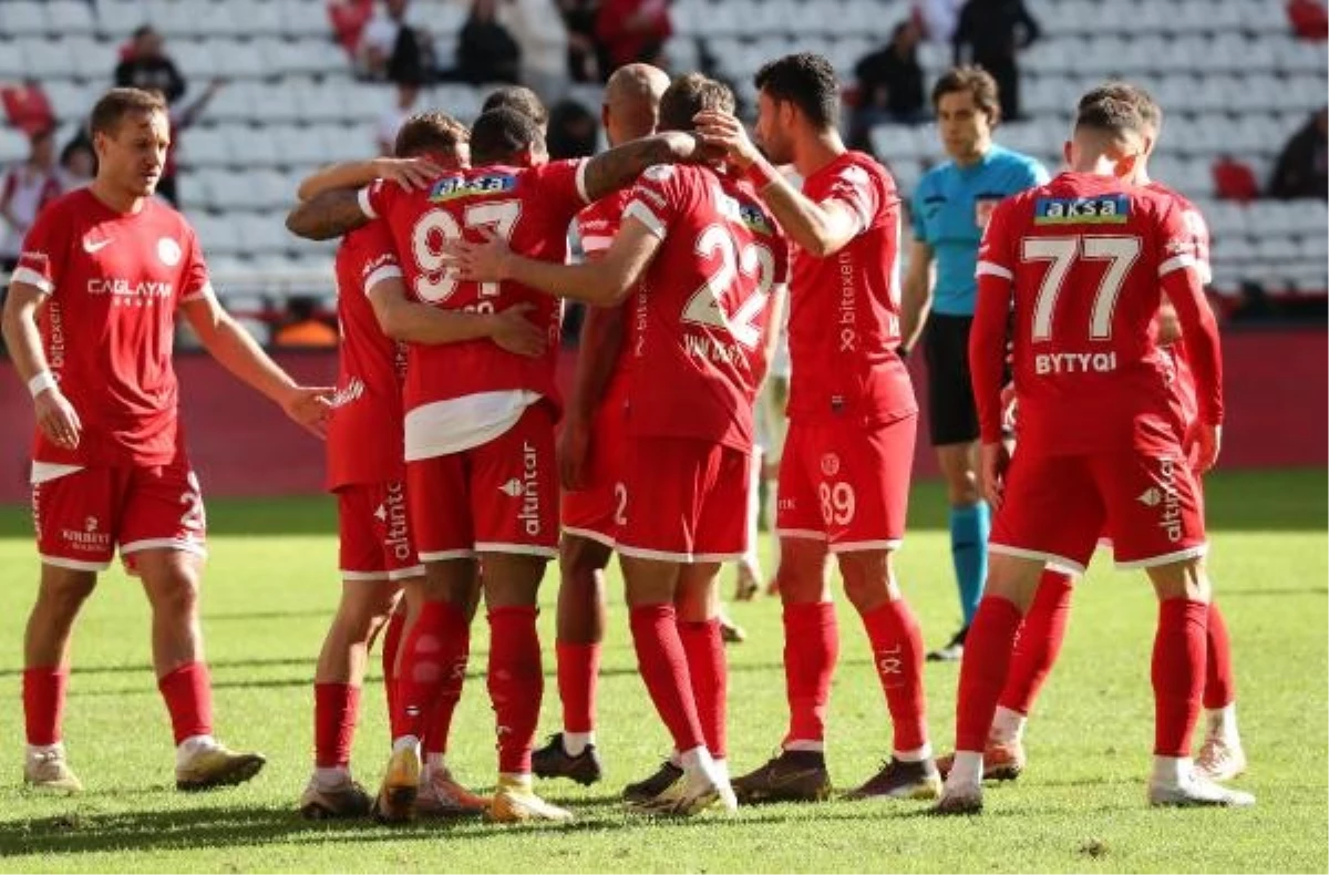 Antalyaspor, Pendikspor\'u mağlup ederek son 16 turuna yükseldi