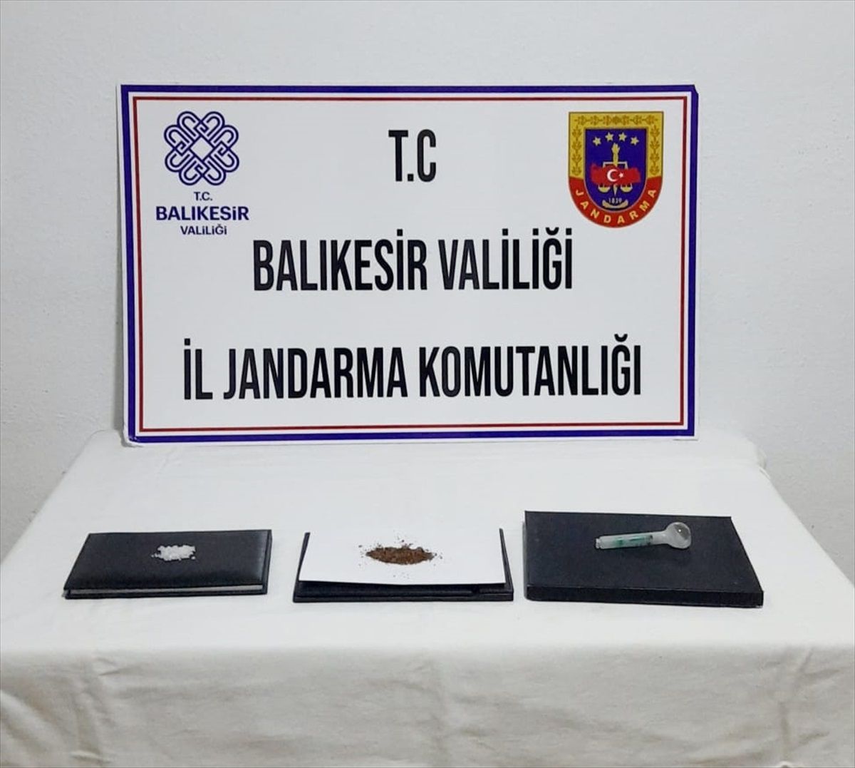 Balıkesir\'de uyuşturucu operasyonunda 7 şüpheli gözaltına alındı