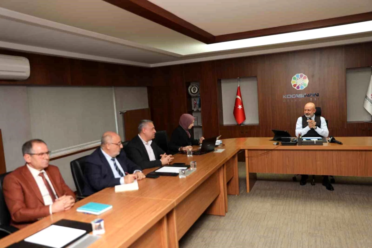 Kocasinan Belediye Başkanı Ahmet Çolakbayrakdar, hizmetlerini değerlendirdi