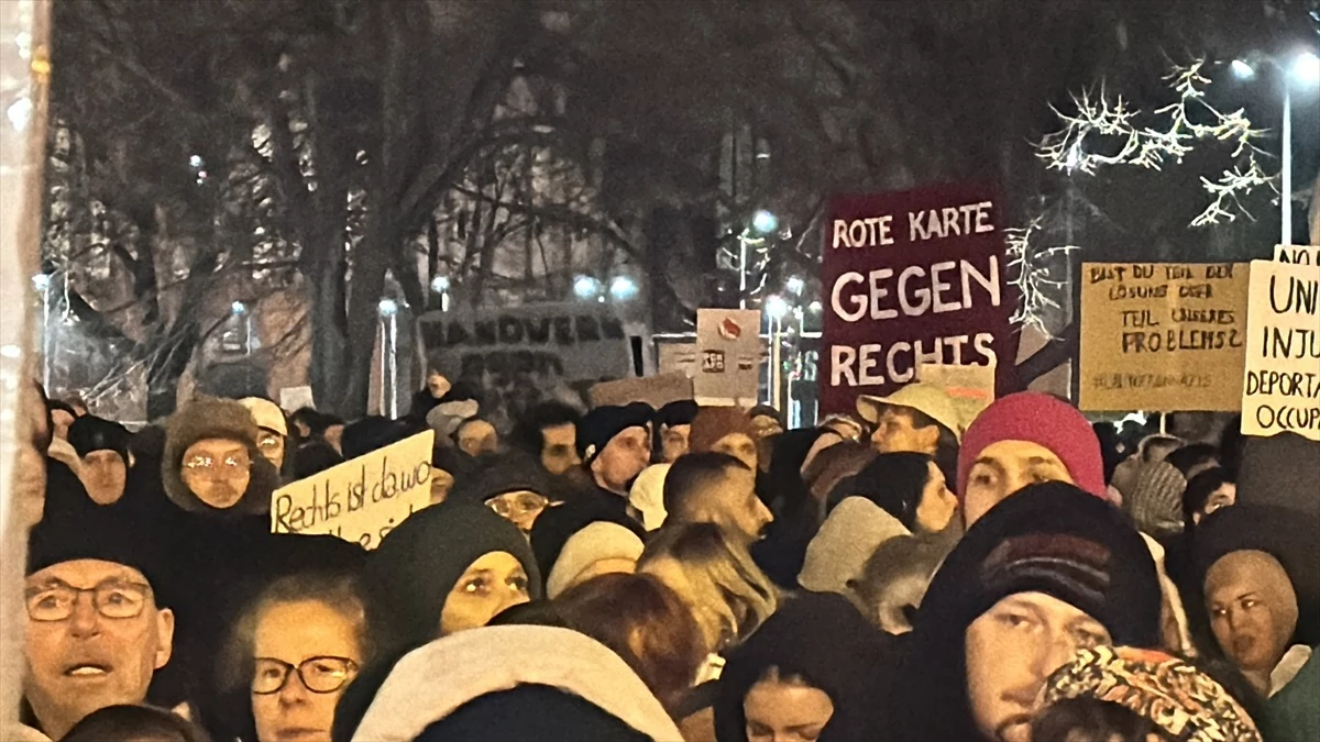 Berlin\'de AfD\'ye Karşı Gösteri Düzenlendi